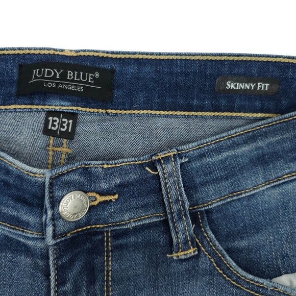 Judy Blue Jeans Skinny Fit Distressed 13/31 Raw Hem Stretch High Rise Med Wash - Picture 3 of 14